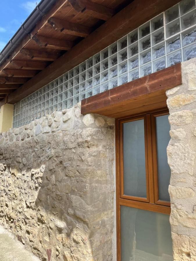 El Horno Albergue Manzanos ภายนอก รูปภาพ